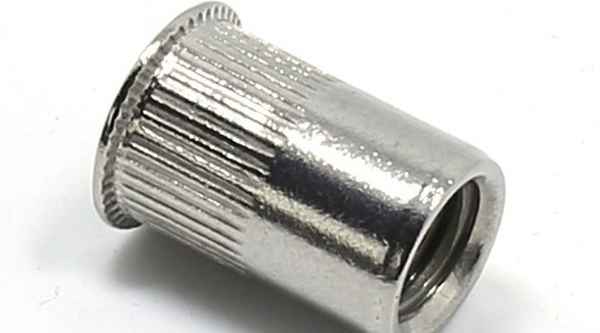 304 acier inoxydable cylindrique ouvert taille de grain verticale tête fraisée tirer rivet écrou tirer bouchon de rivet 3/4 personnalisé